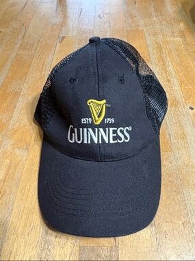 Guinness mesh SnapBack hat